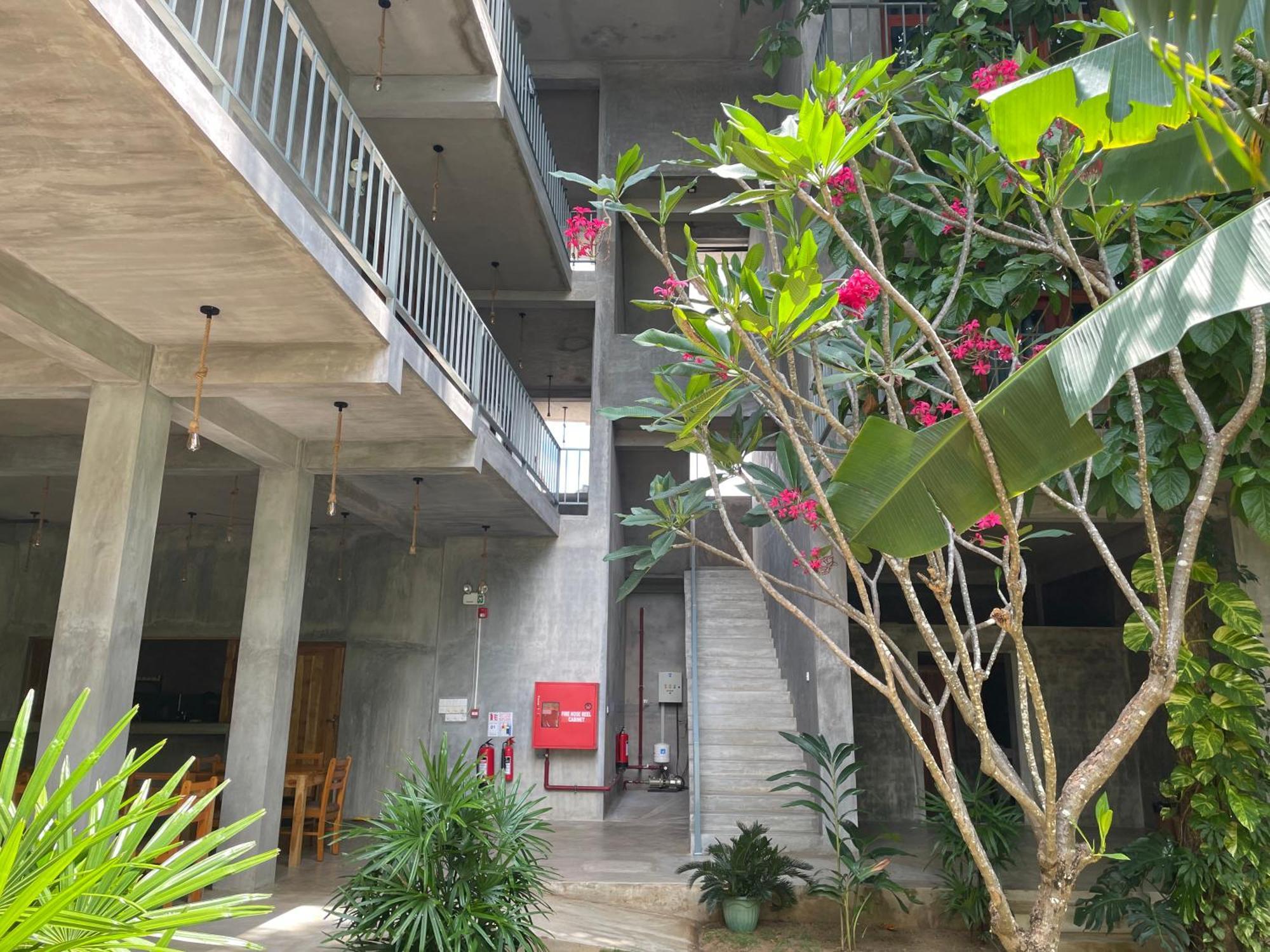 Hotel Surf Gangs Arugambay
